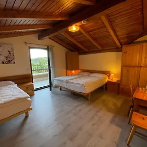 Hostel Monte Baldo, Brenzone sul Garda